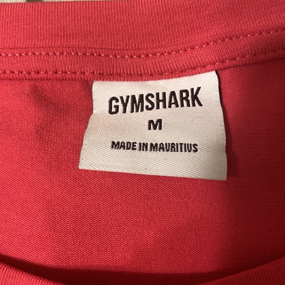 Gym Shark - Friction Crop Top - Picture 2 of 5